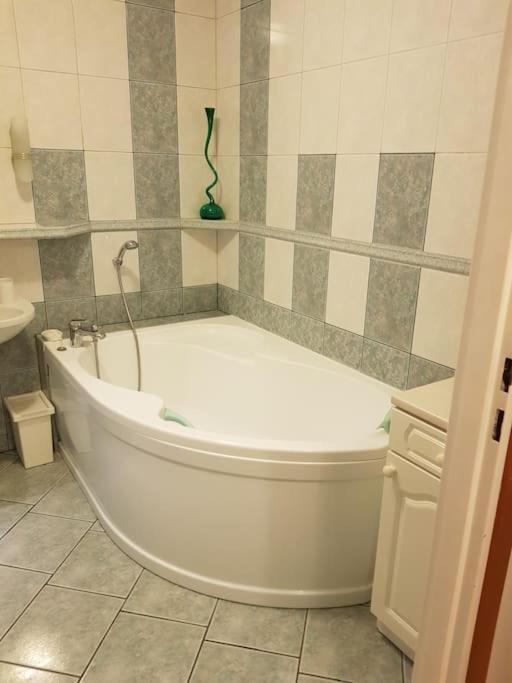Sloneczny Apartamencik Apartment Wroclaw Luaran gambar