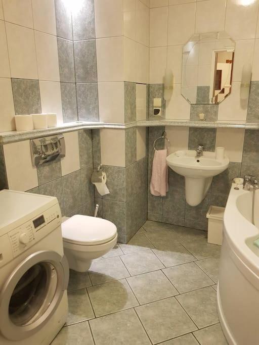 Sloneczny Apartamencik Apartment Wroclaw Luaran gambar